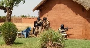 VIDEO-Attaque terroriste: l’USIGN en exercice de libération d’otages
