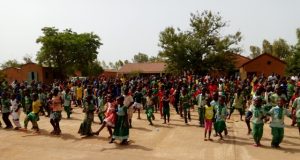 Ouagadougou: séance d’aérobic pour plus de 400 enfants de l’APEE