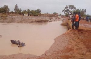 Ouagadougou: des populations manifestent contre l’absence de pont à Bassinko