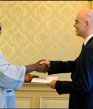 Coopération Suisse – Burkina: l’Ambassadeur Sougouri a remis ses lettres de créances au Président de la Confédération Suisse