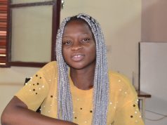 Fleur, artiste musicienne: un talent qui bourgeonne dans le cinéma (PORTRAIT)