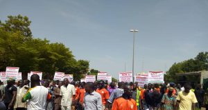 Grèves au Burkina: des commerçants battent le pavé pour dire non!