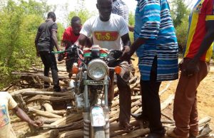Sanguié/Kyon: Le pont traditionnel sera remplacé par un ouvrage moderne, selon Eric Bougouma