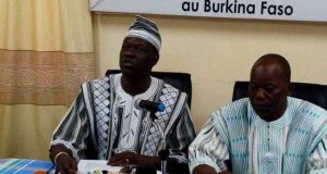 Vote des Burkinabè de l’étranger : l’opposition politique pour le maintien de la carte consulaire comme document autorisé