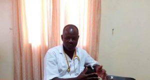 Paludisme: « L’eau d’une cuillère est suffisante à l’anophèle pour pondre ses œufs » (Bernard Sawadogo, pédiatre)