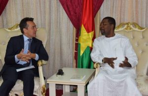 Assemblée burkinabè: l’ambassadeur français reçu en audience pour échanger sur la collecte des archives