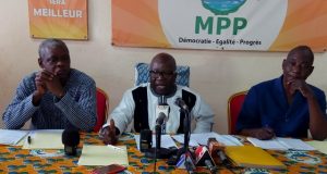 Vote de la diaspora: Diabré est «manipulé par ceux qui ont causé du tort au peuple» (Simon Compaoré)