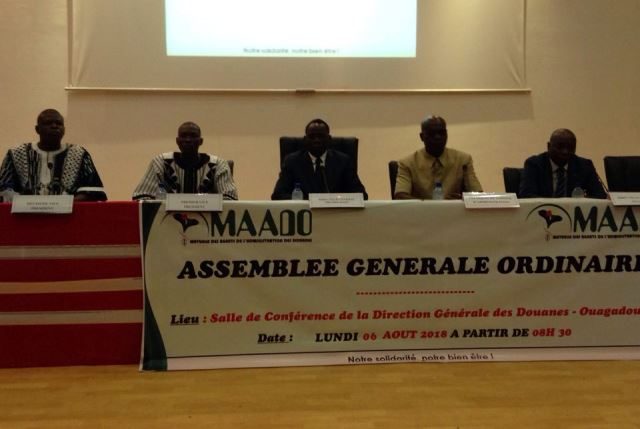 Les responsables des douanes du Burkina et de la MAADO