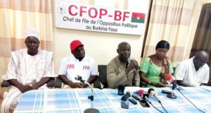 Marche-meeting de l’opposition: «On doit réveiller Roch le samedi à 8h » (porte-parole)