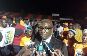 Attaques terroristes: un « alibi » que l’opposition sert pour tenir une marche (député Lassina Ouattara)
