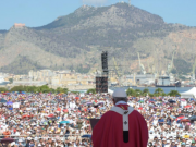 « Frères et soeurs » de la mafia, repentez-vous (le pape)