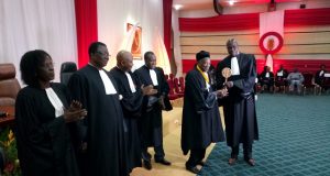 Burkina: le nouveau Bâtonnier de l’ordre des avocats compte redynamiser le barreau