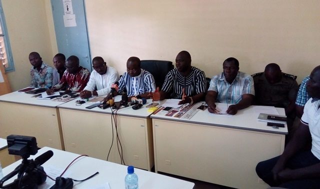 Les responsables du syndicat des douanes du Burkina, SYNATRAD