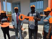 Burkina: Orange fait un heureux lauréat d’une villa de 17 millions de F CFA