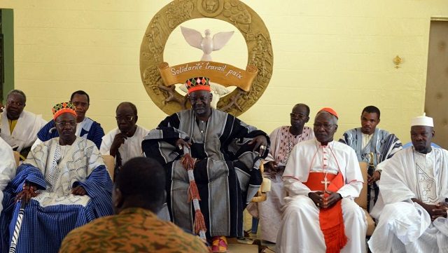 Rencontre des leaders religieux avec le Moogho Naba Baogo (1)