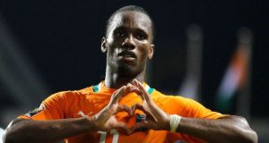 Football: Didier Drogba range officiellement les crampons