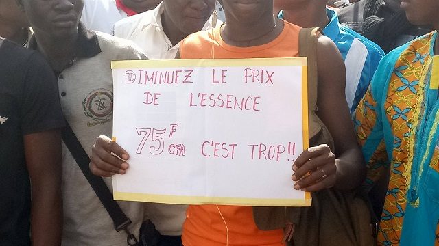 Une des pancartes lors de la manifestation