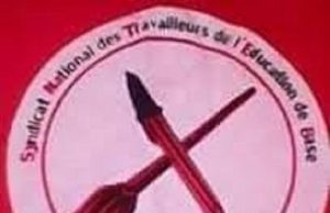 Hausse du coût du carburant: un syndicat appelle à la mobilisation pour la marche du 29 novembre
