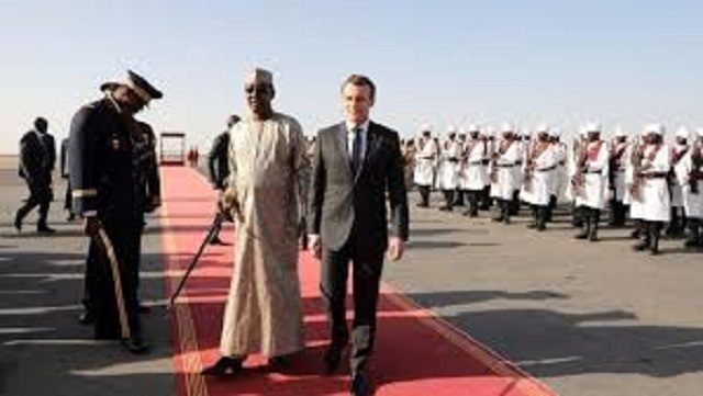 Macron et Deby