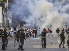 Crise au Venezuela: 35 morts et 850 arrestations en une semaine de manifestations