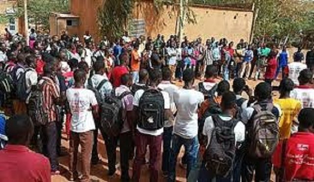 Etudiants