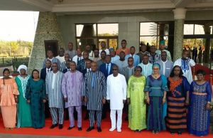 Burkina: les membres du gouvernement Dabiré