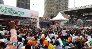 Alassane Ouattara va-t-il succomber au charme du troisième mandat?