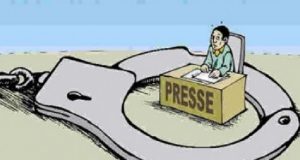 Burkina Faso: la lutte contre le terrorisme ne doit pas servir de prétexte pour réprimer la liberté d’expression et d’information