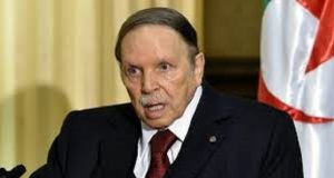 Algérie: Bouteflika annonce sa démission
