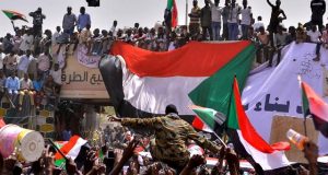 Soudan: Béchir comme Bouteflika