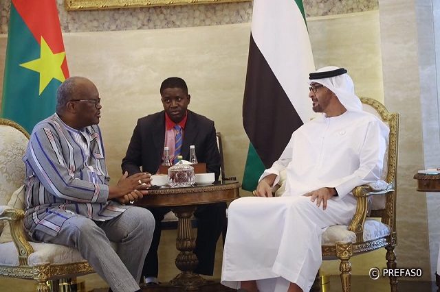 Le président du Faso, Roch Kaboré et le prince Sheikh Mohamed Bin Zayed Al Nahyan