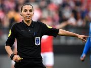 France/Foot: Stéphanie, première femme à arbitrer une rencontre de première division (RFI)