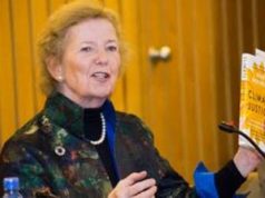Addis-Abeba: Mary Robinson parle de «justice climatique»