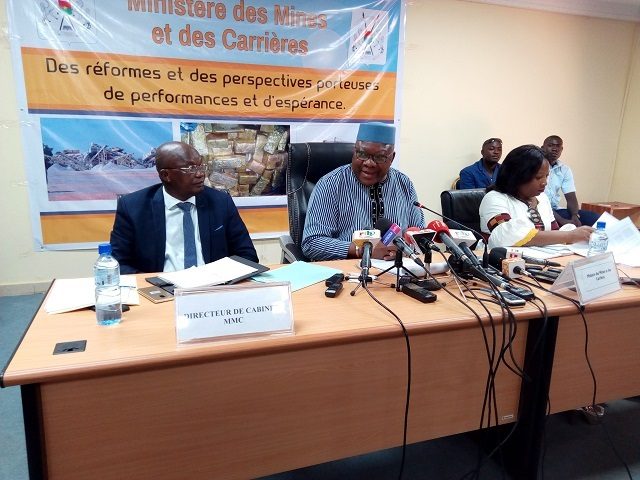Le ministre des Mines et des Carrières, Oumarou Idani