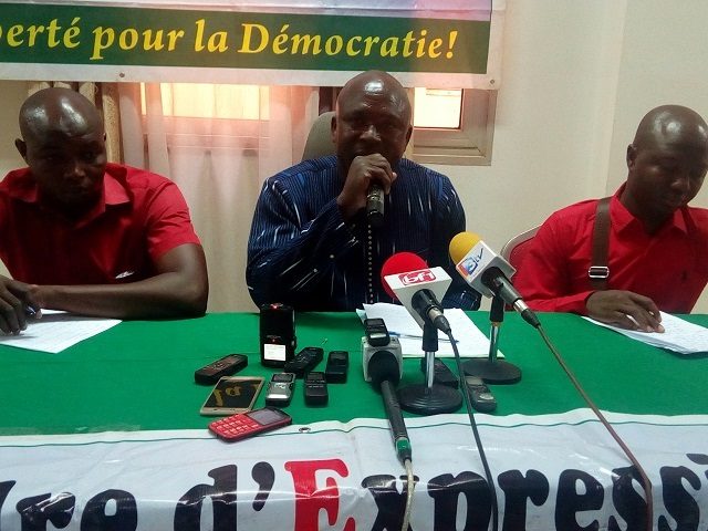 Les responsables du CED dont Pascal Zaïda au milieu