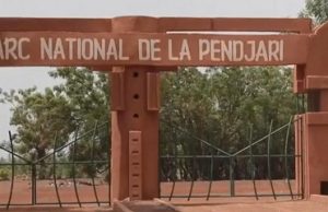 Otages français libérés au Burkina: retour annoncé en France ce week-end