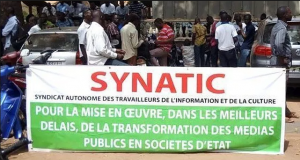 Crise dans les médias publics: le SYNATIC accuse le gouvernement de « trainer les pieds »