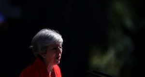 Brexit : Theresa May démissionne avec le «regret de ne pas avoir pu le mettre en œuvre» (Le Monde)