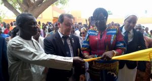 Offre de santé : les Lions Clubs du District 403 A3 font don d’un centre de santé à Niog-Warbin