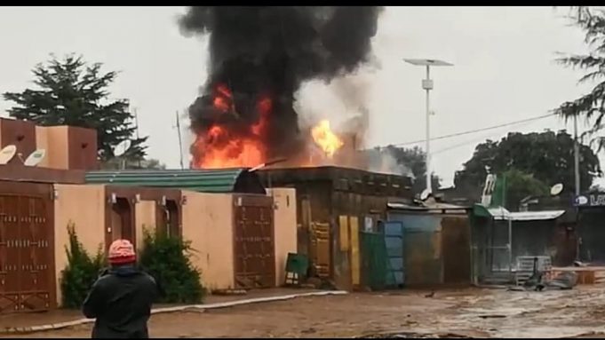 Ouagadougou: un violent incendie cause d’importants dégâts à Karpaala