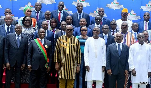 photo de famille à la fin du 8è TAC