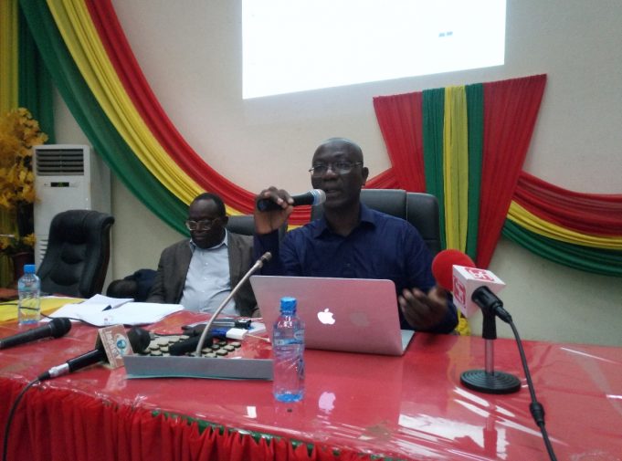 Développement au Burkina: Augustin Loada plaide pour le modèle japonais