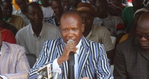 Burkina: des commerçants invitent les syndicats à une trêve sociale