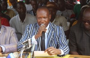 Burkina: des commerçants invitent les syndicats à une trêve sociale