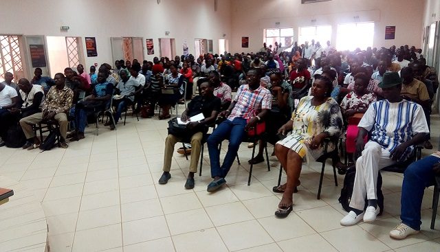 Une vue des participants à l'AG des professeurs PEJEN