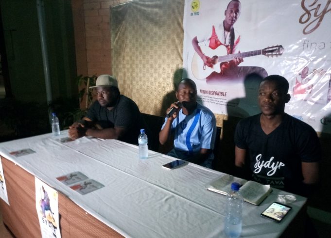 Burkina: « FINA tawa » de Sydyr présenté à la presse