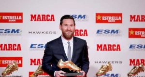 Football: Messi égratigne Ronaldo à la réception de son sixième Soulier d’Or