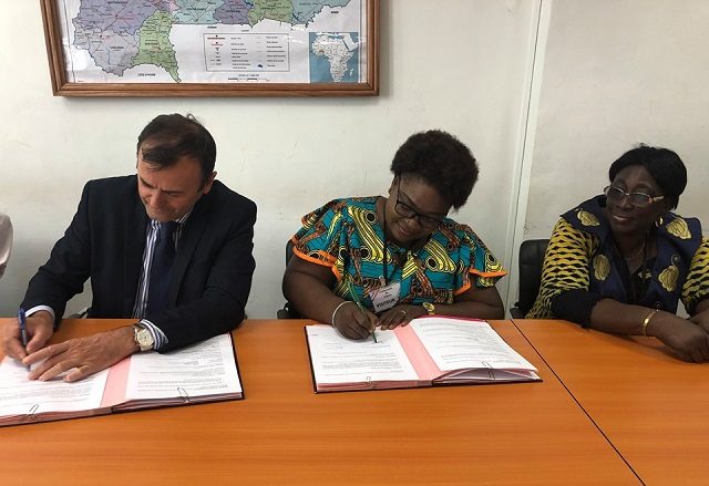 Signature d'accord
