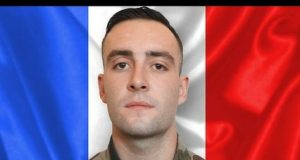 Lutte antiterroriste: un brigadier français tué au Mali par un engin explosif