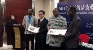 Coopération médiatique: seize burkinabè reçoivent leur certificat au terme d’un séminaire à Pékin